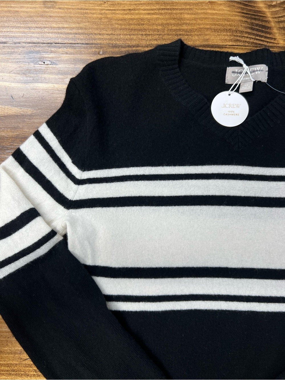 J. Crew Cashmere high V-neck sweater in stripe Black and White Size XS - Picture 9 of 10